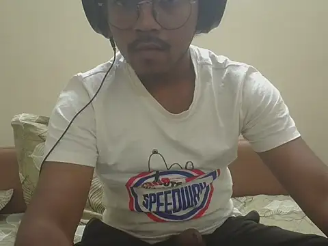shady093 online show from June 22, 2026, 4:37 pm