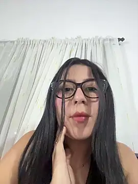 Lunna Elisa online show from August 8, 2026, 3:13 am