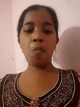 Snapshot of vanithaa_telugu chatting on June 19, 2026, 1:06 pm vanithaa telugu online show from June 19, 2026, 1:06 pm
