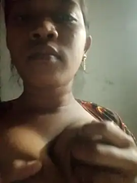 Snapshot of vanithaa_telugu chatting on July 1, 2026, 11:38 pm vanithaa telugu online show from July 1, 2026, 11:38 pm