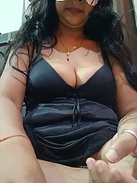 rashmi007 online show from June 26, 2026, 6:14 pm