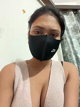 kavyq3791 online show from June 15, 2026, 4:01 am