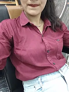 Snapshot of Ritika_jha01 chatting on June 27, 2026, 4:51 am Ritika jha01 online show from June 27, 2026, 4:51 am