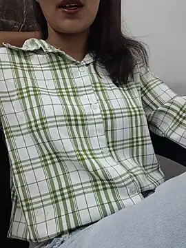 Snapshot of Ritika_jha01 chatting on July 5, 2026, 4:19 am Ritika jha01 online show from July 5, 2026, 4:19 am