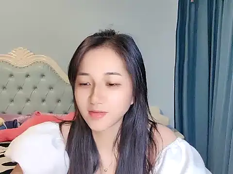 Qianqian-666 online show from July 6, 2026, 11:17 am