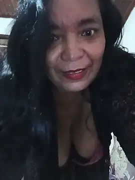 Snapshot of Ariais502026 chatting on July 31, 2026, 11:42 am Ariais502026 online show from July 31, 2026, 11:42 am