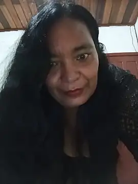 Snapshot of Ariais502026 chatting on July 13, 2026, 1:54 pm Ariais502026 online show from July 13, 2026, 1:54 pm