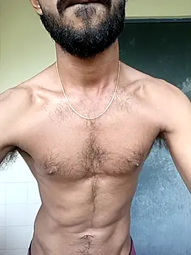 Snapshot of UR_skinny_boy chatting on July 10, 2026, 9:53 am UR skinny boy online show from July 10, 2026, 9:53 am