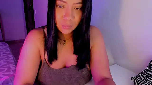 NicolePasqualott online show from May 14, 2026, 6:38 pm