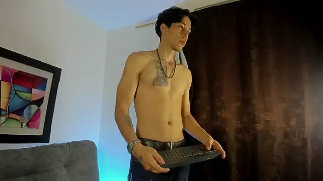master lian  online show from June 28, 2026, 4:52 am