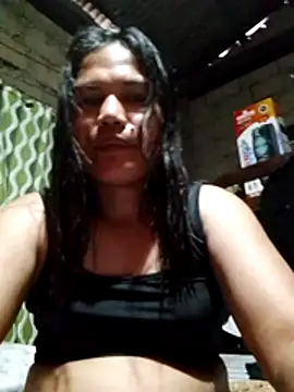 Snapshot of Scarletkiss01 chatting on June 18, 2026, 12:53 am Scarletkiss01 online show from June 18, 2026, 12:53 am