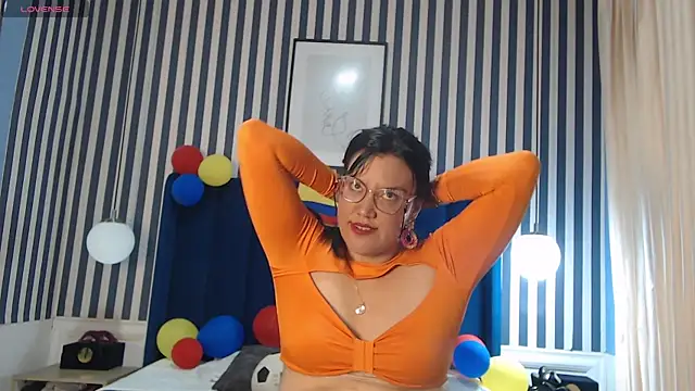 Sallydickinson online show from June 30, 2026, 2:06 pm