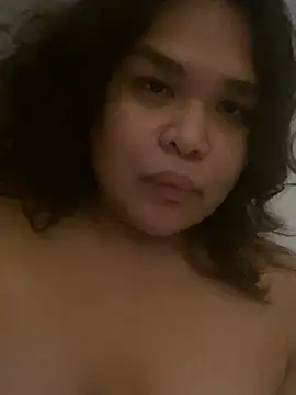 CutieKeizy online show from June 18, 2026, 3:38 am