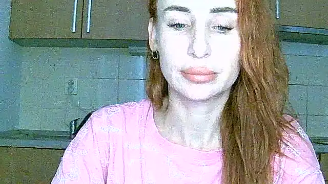 Snapshot of AimeeAlan chatting on July 3, 2026, 12:44 pm AimeeAlan online show from July 3, 2026, 12:44 pm