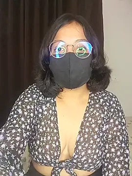 hottydisha online show from July 12, 2026, 2:07 pm