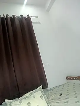 hottydisha online show from July 25, 2026, 4:13 pm