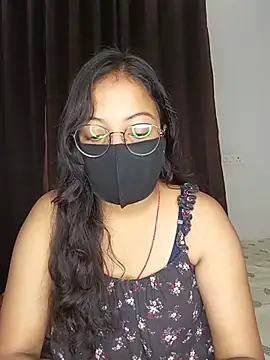 hottydisha online show from June 26, 2026, 3:12 am