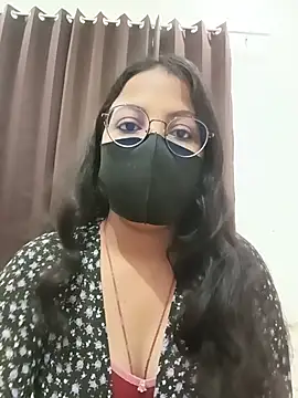 hottydisha online show from June 22, 2026, 2:50 am