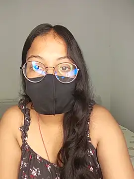 hottydisha online show from July 4, 2026, 4:08 am