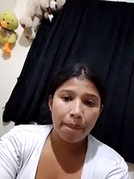 Nati linda online show from June 17, 2026, 3:28 am