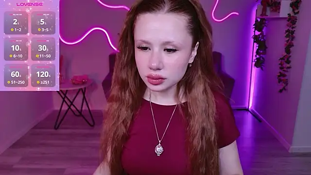 AuroraBabyDoll online show from July 29, 2026, 5:39 am