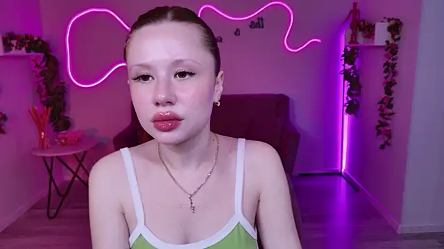 AuroraBabyDoll online show from August 3, 2026, 5:26 am