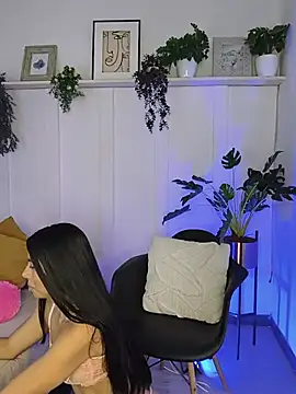 Jasmiinn  online show from June 25, 2026, 5:34 am