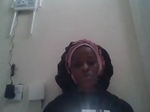 Prettybunnyy online show from July 27, 2026, 7:59 am