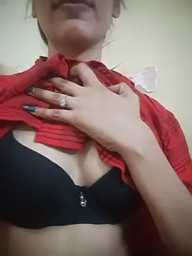Sara 910 online show from June 20, 2026, 7:46 am