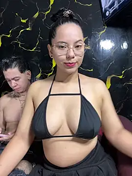 ColombianSexyCouple  online show from July 19, 2026, 1:41 pm