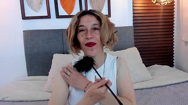 Margott mature online show from June 23, 2026, 12:14 pm
