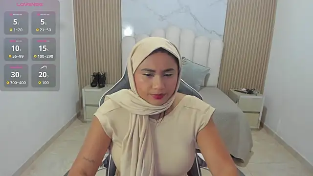 Maissa nakier online show from June 19, 2026, 2:06 am