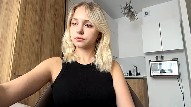 EveryoneEve online show from July 20, 2026, 10:39 am