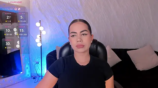 SabrinaMontclair online show from July 9, 2026, 8:41 pm