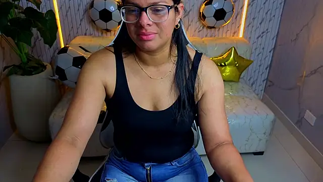 sarah bay tx online show from June 21, 2026, 12:33 pm