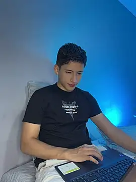 SantiLux  online show from July 19, 2026, 2:31 am