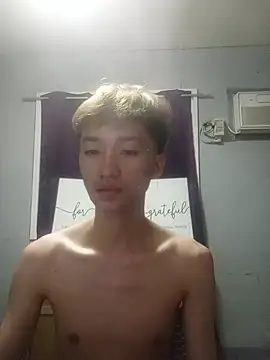 Fem phiLboy69 online show from July 20, 2026, 10:11 am