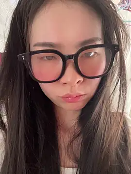 xiaojiao520 online show from July 4, 2026, 3:13 am