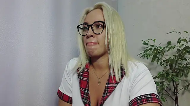 MariaTravel online show from July 17, 2026, 1:30 pm