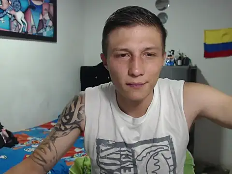 Stiiveen777 online show from July 19, 2026, 1:03 am