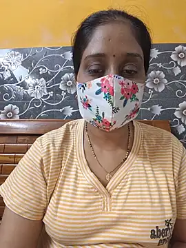 Snapshot of Garimaa_Cherry chatting on June 30, 2026, 7:58 pm Garimaa Cherry online show from June 30, 2026, 7:58 pm