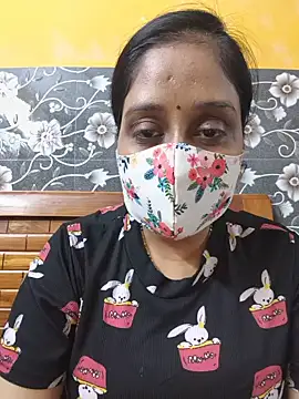 Snapshot of Garimaa_Cherry chatting on June 28, 2026, 8:04 pm Garimaa Cherry online show from June 28, 2026, 8:04 pm