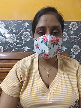 Snapshot of Garimaa_Cherry chatting on June 26, 2026, 7:20 pm Garimaa Cherry online show from June 26, 2026, 7:20 pm