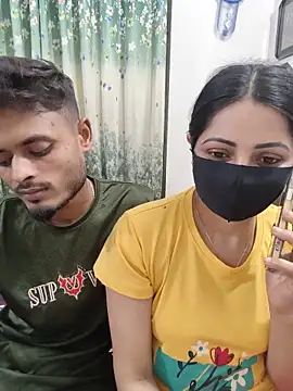 Couple-202 online show from June 18, 2026, 8:03 pm