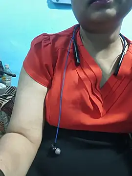 Snapshot of sexy-pari8 chatting on June 20, 2026, 6:46 pm sexy-pari8 online show from June 20, 2026, 6:46 pm