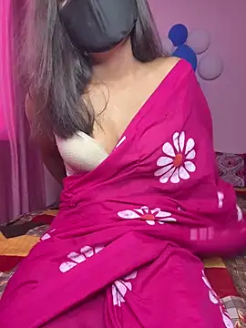 NAUGHTY PRIYANKAA online show from June 19, 2026, 12:22 pm