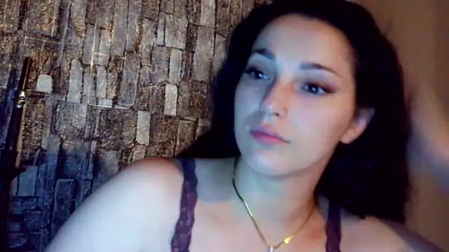 Ellara- online show from June 21, 2026, 1:44 am