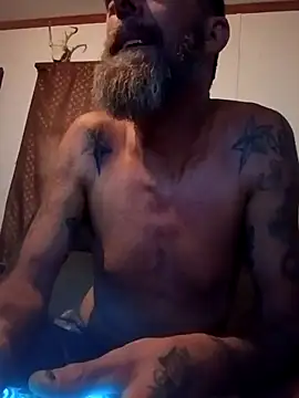 Snapshot of longerFellow chatting on July 10, 2026, 12:32 am longerFellow online show from July 10, 2026, 12:32 am