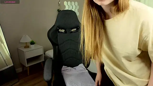 LiliTiny online show from July 8, 2026, 1:08 am