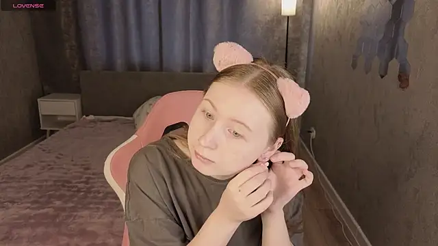 LiliTiny online show from July 4, 2026, 1:01 am